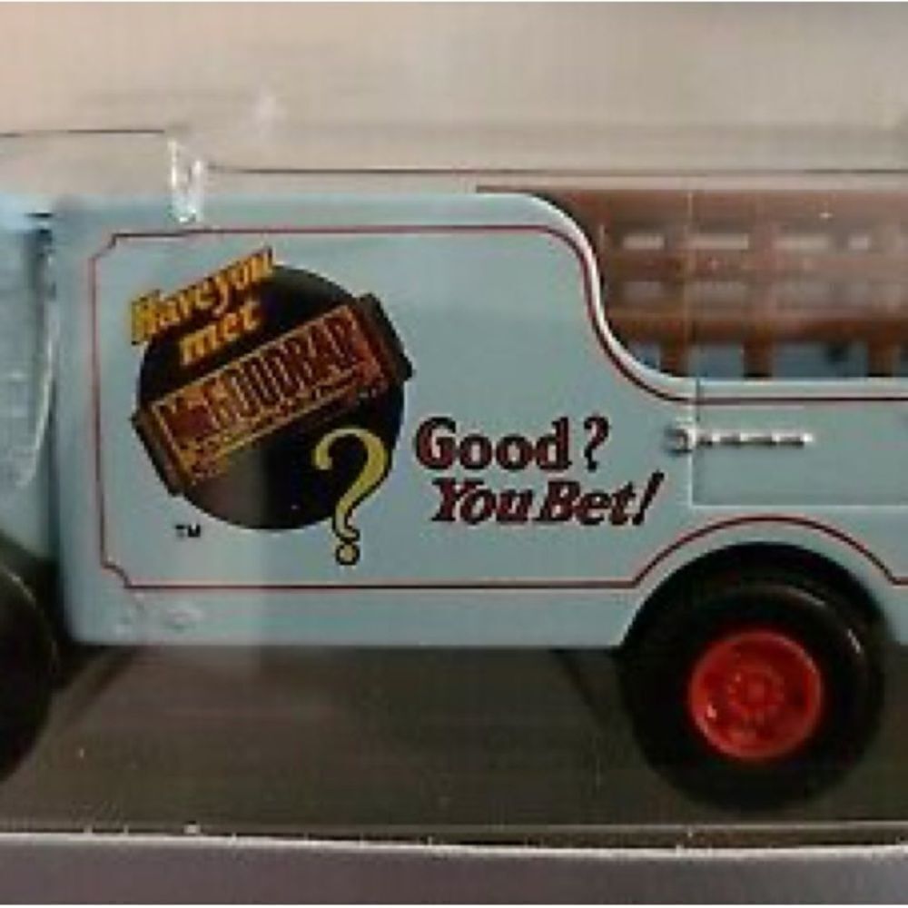 HERSHEY'S AHL MR. GOODBAR DELIVERY TRUCK GMC T-70 H04050 New In Box - Picture 6 of 6